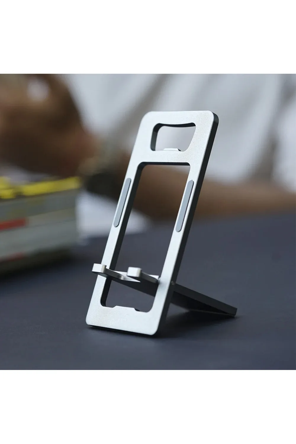 Alternative view of Sturdio PHONE STAND